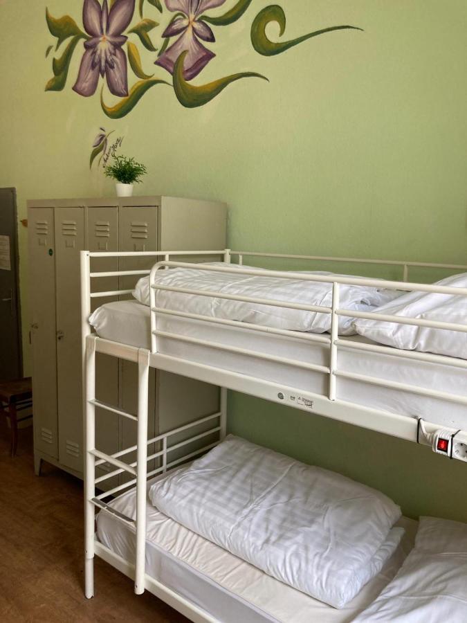 Corner Hostel Berlin Prenzlauer Berg Dış mekan fotoğraf