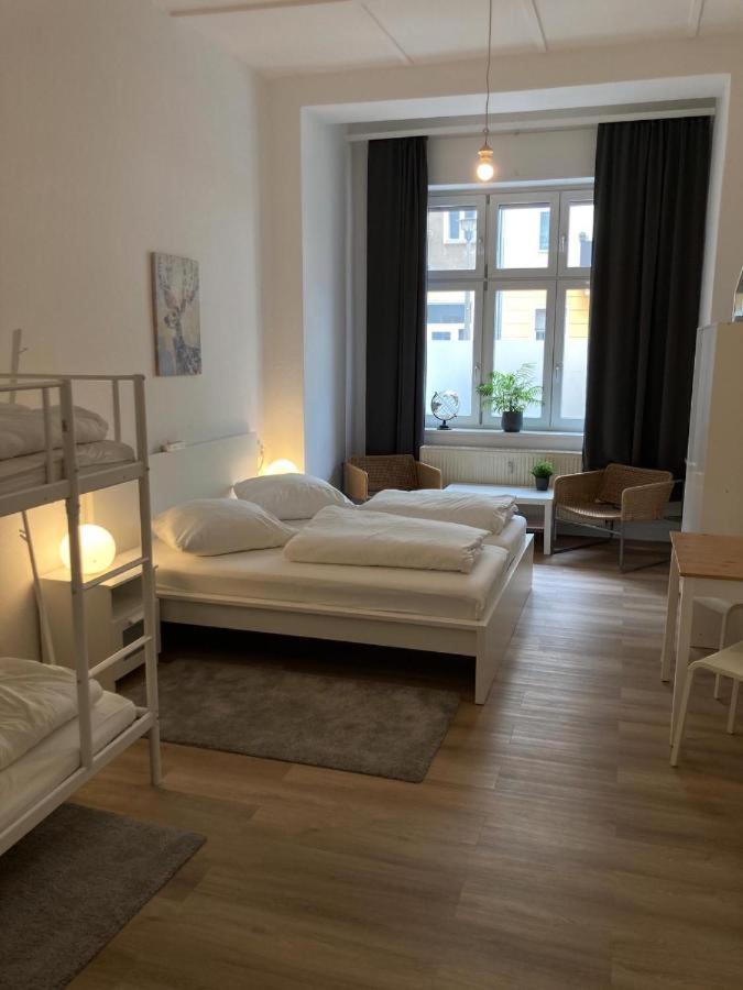 Corner Hostel Berlin Prenzlauer Berg Dış mekan fotoğraf