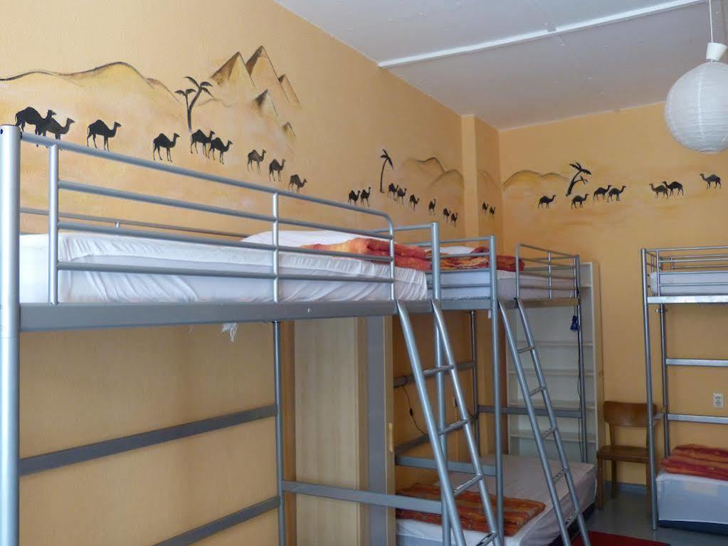 Corner Hostel Berlin Prenzlauer Berg Dış mekan fotoğraf